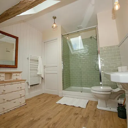 Le Clos Des Voisins Hébergement de vacances Verneuil (Marne)